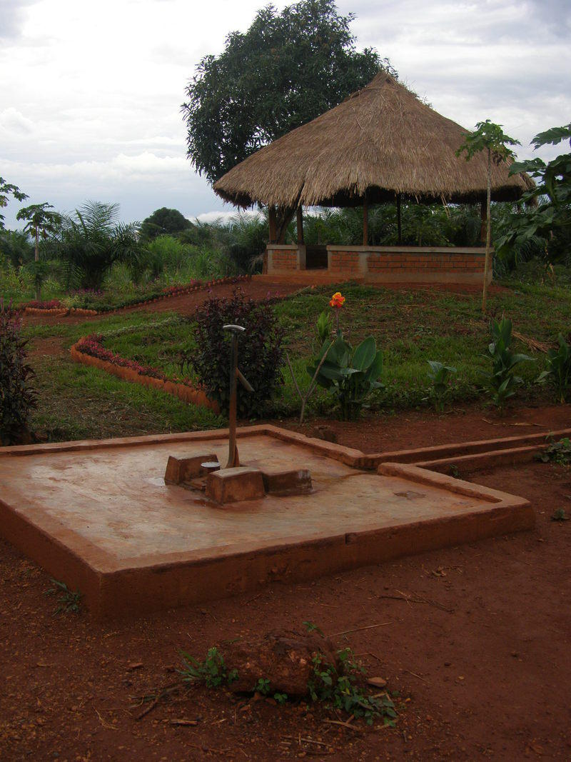 img-agricultural-land-custodians-cottage-and-well